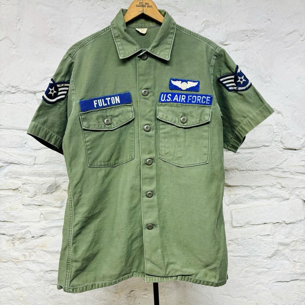 Vintage Vietnam Era OG-107 USAF Air Force Sateen Utility Shirt Jacket Patches